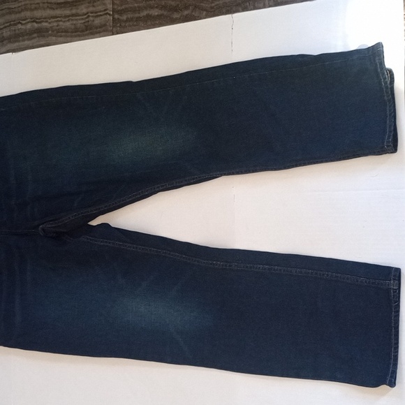 40 x 32 Old Navy Dark Wash Jeans - Athletic Built-In Flex NWOT - Picture 5 of 10